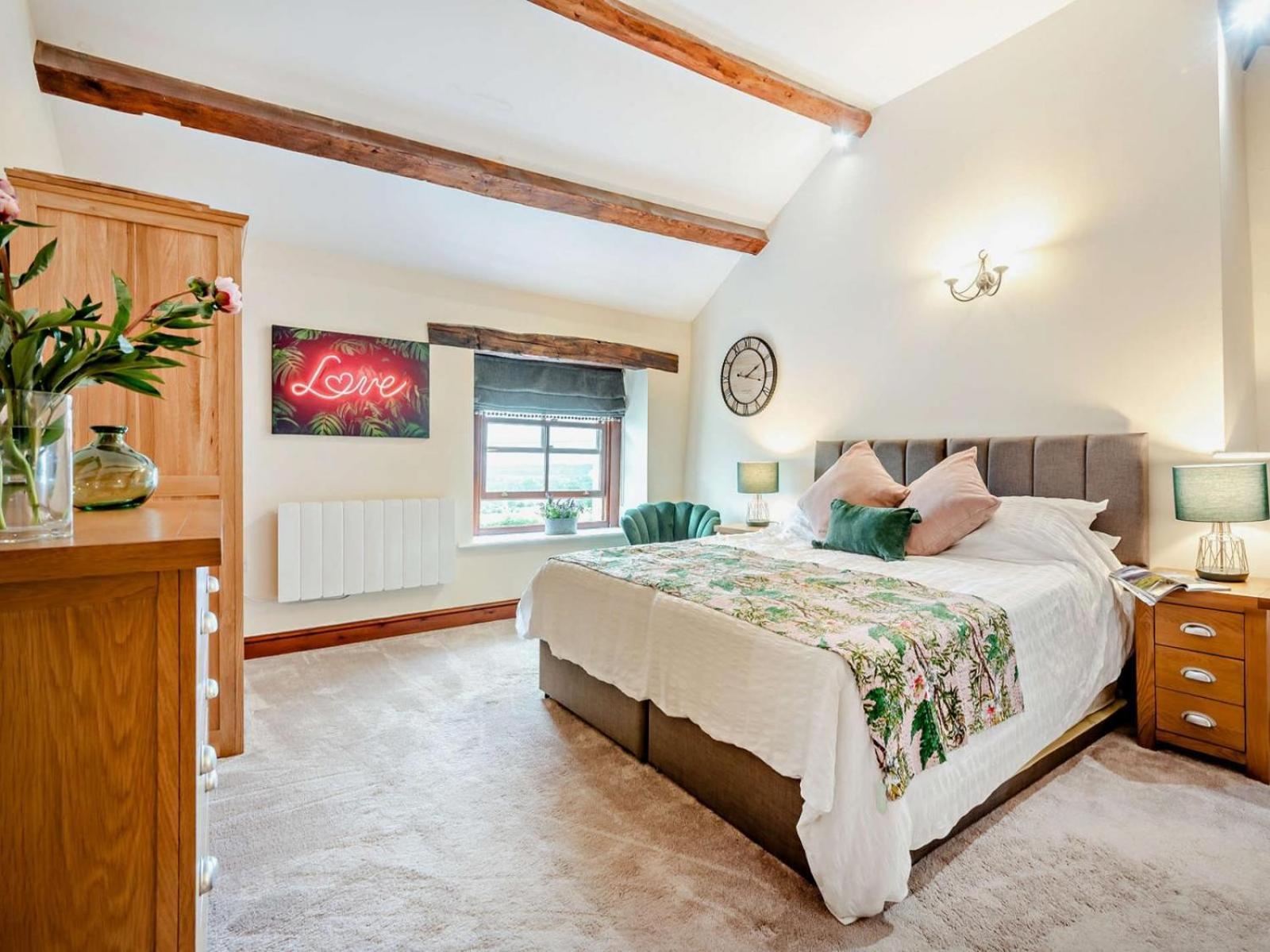 Highside Farm Bed & Breakfast บาสเซนธ์เวท ภายนอก รูปภาพ