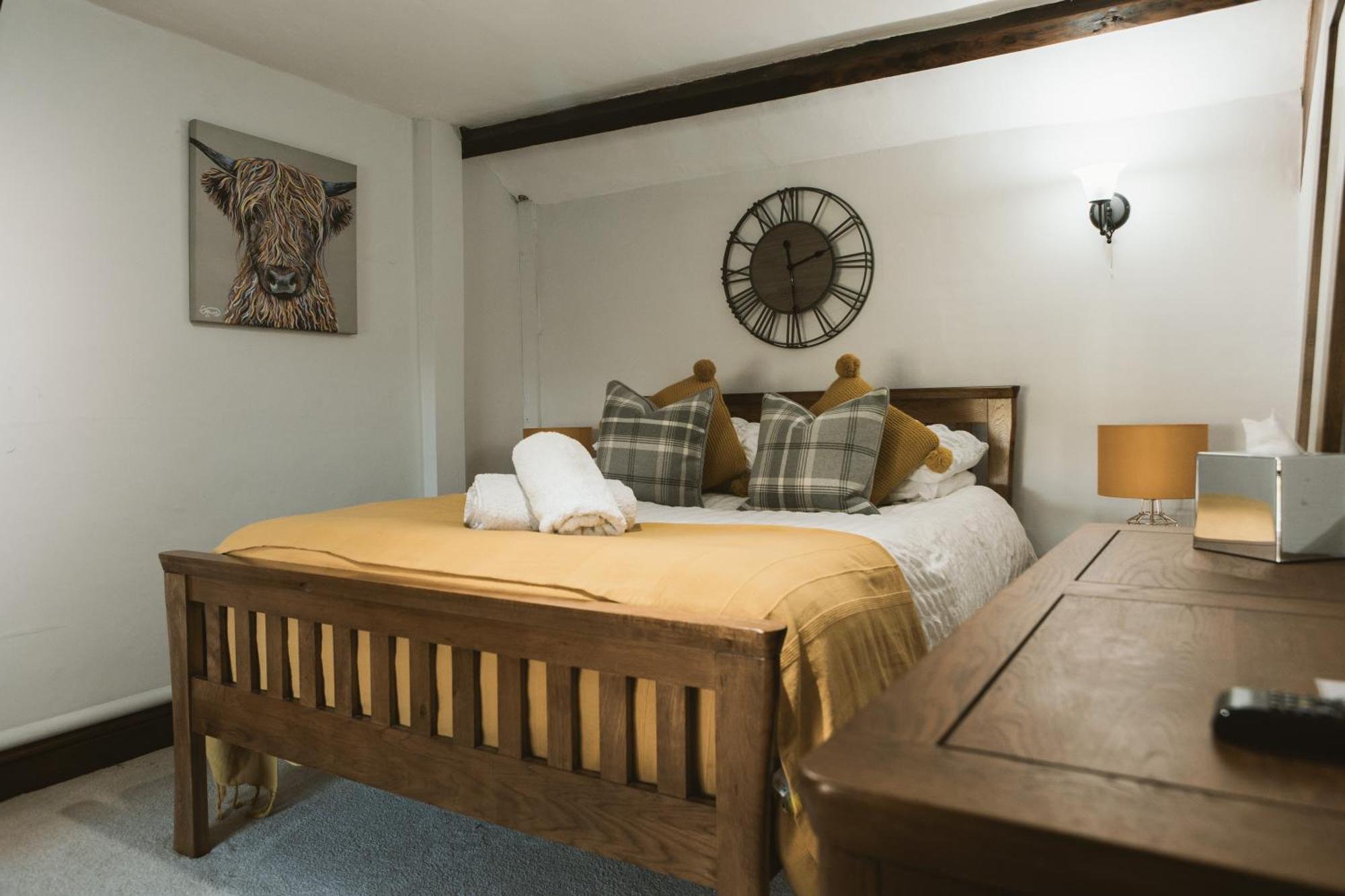 Highside Farm Bed & Breakfast บาสเซนธ์เวท ภายนอก รูปภาพ