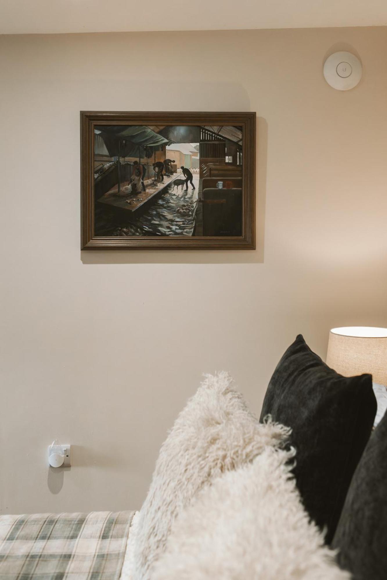 Highside Farm Bed & Breakfast บาสเซนธ์เวท ภายนอก รูปภาพ